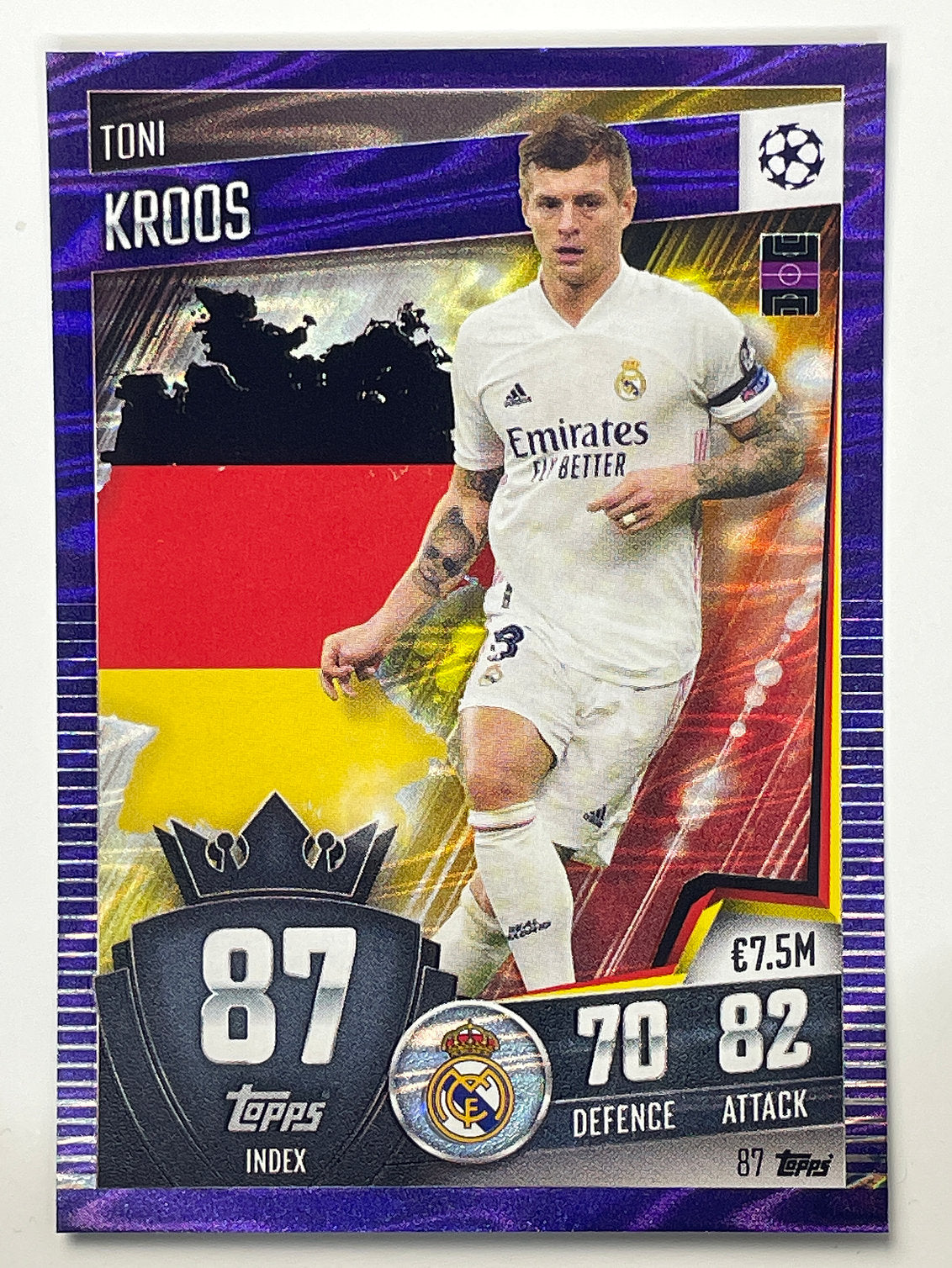 87. Toni Kroos (Real Madrid CF) Football Card – Purple Parallel Match Attax 101 2021 Card