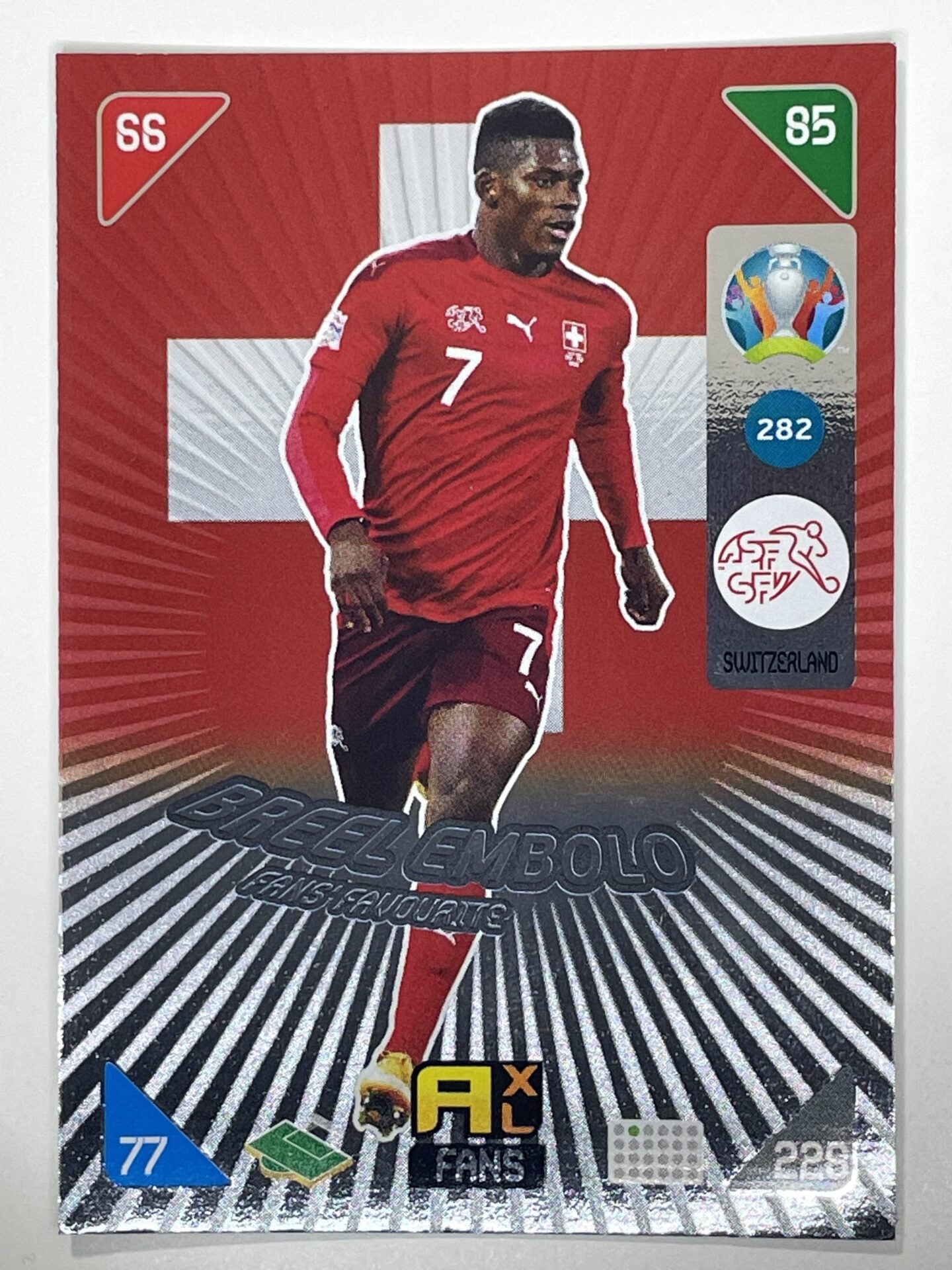 Breel Embolo Fans Favourties (Switzerland) Football Card – Euro 2020 Adrenalyn XL