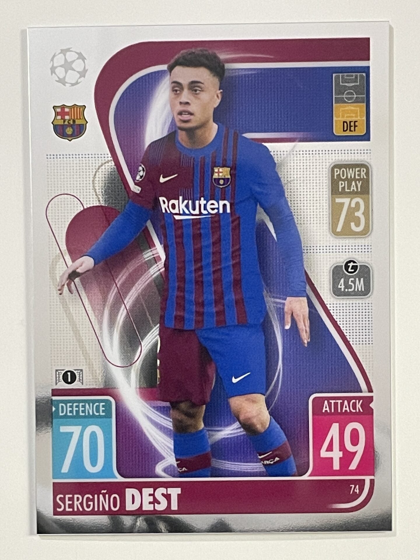 Sergino Dest Barcelona Topps Match Attax Chrome 2021 2022 Football Card