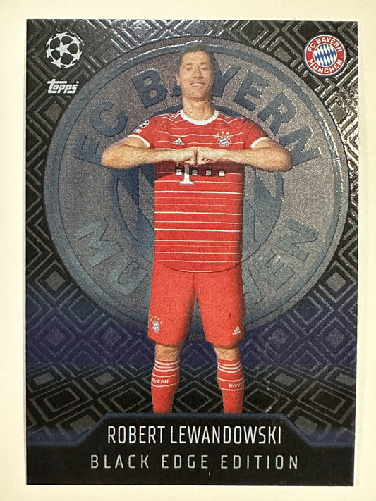 467 Robert Lewandowski Black Edge Edition (Bayern Munich) Topps Match Attax 2022:2023 Card
