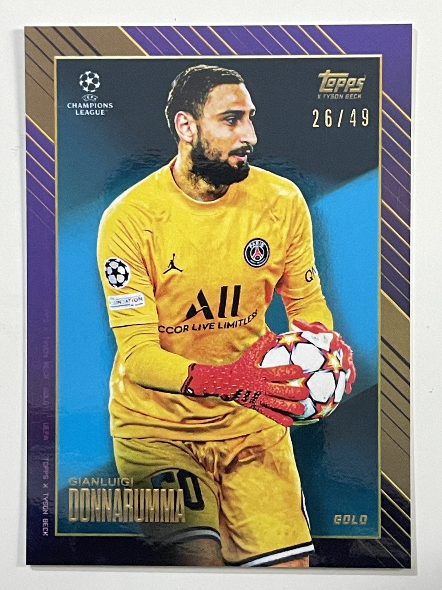 Gianluigi Donnarumma PSG 26:49 Parallel Gold Topps Gold 2021 UEFA Champions League Football Card