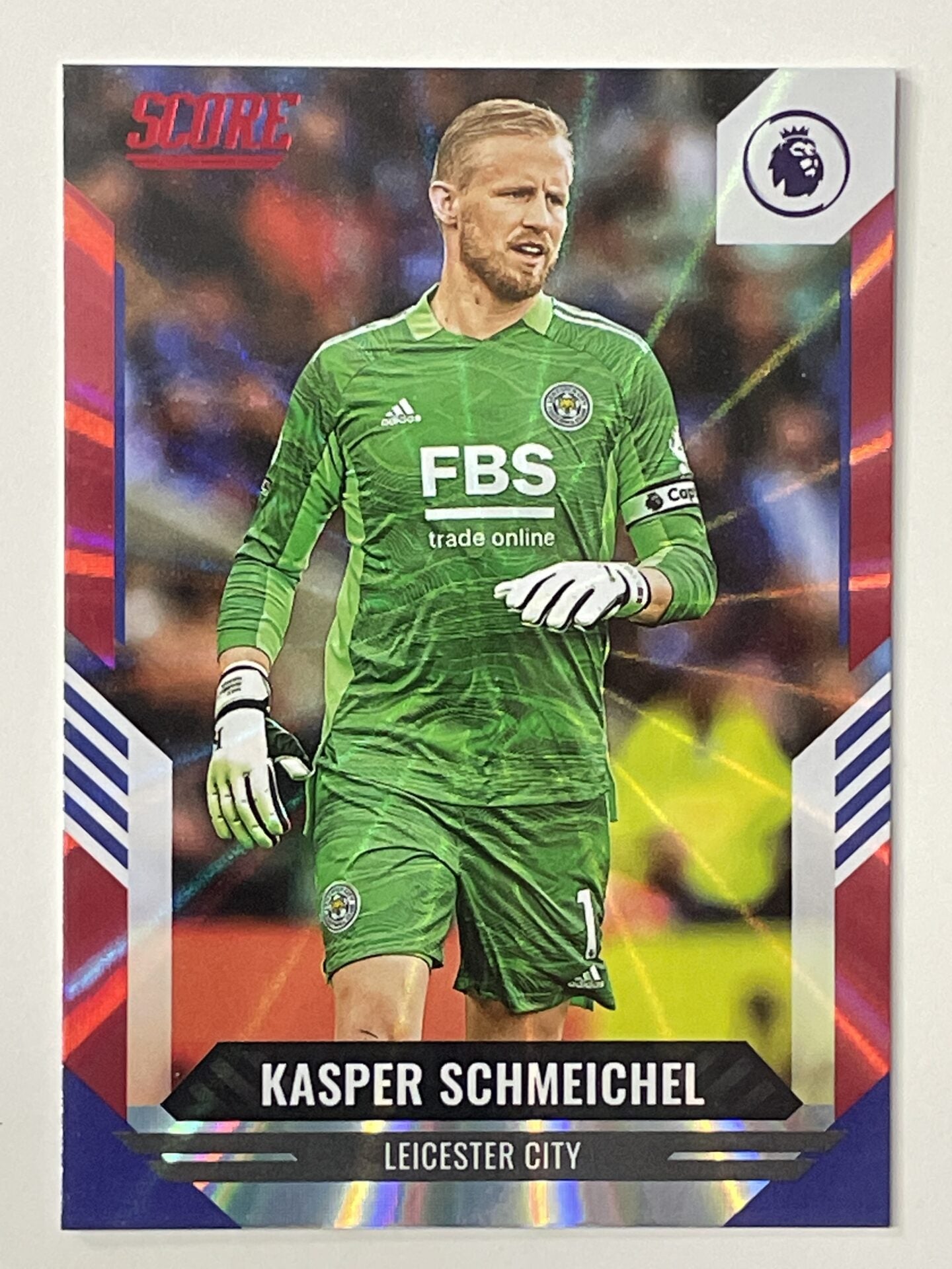 Kasper Schmeichel Leicester City Base Red Laser Parallel Panini Premier League Score 2021 2022