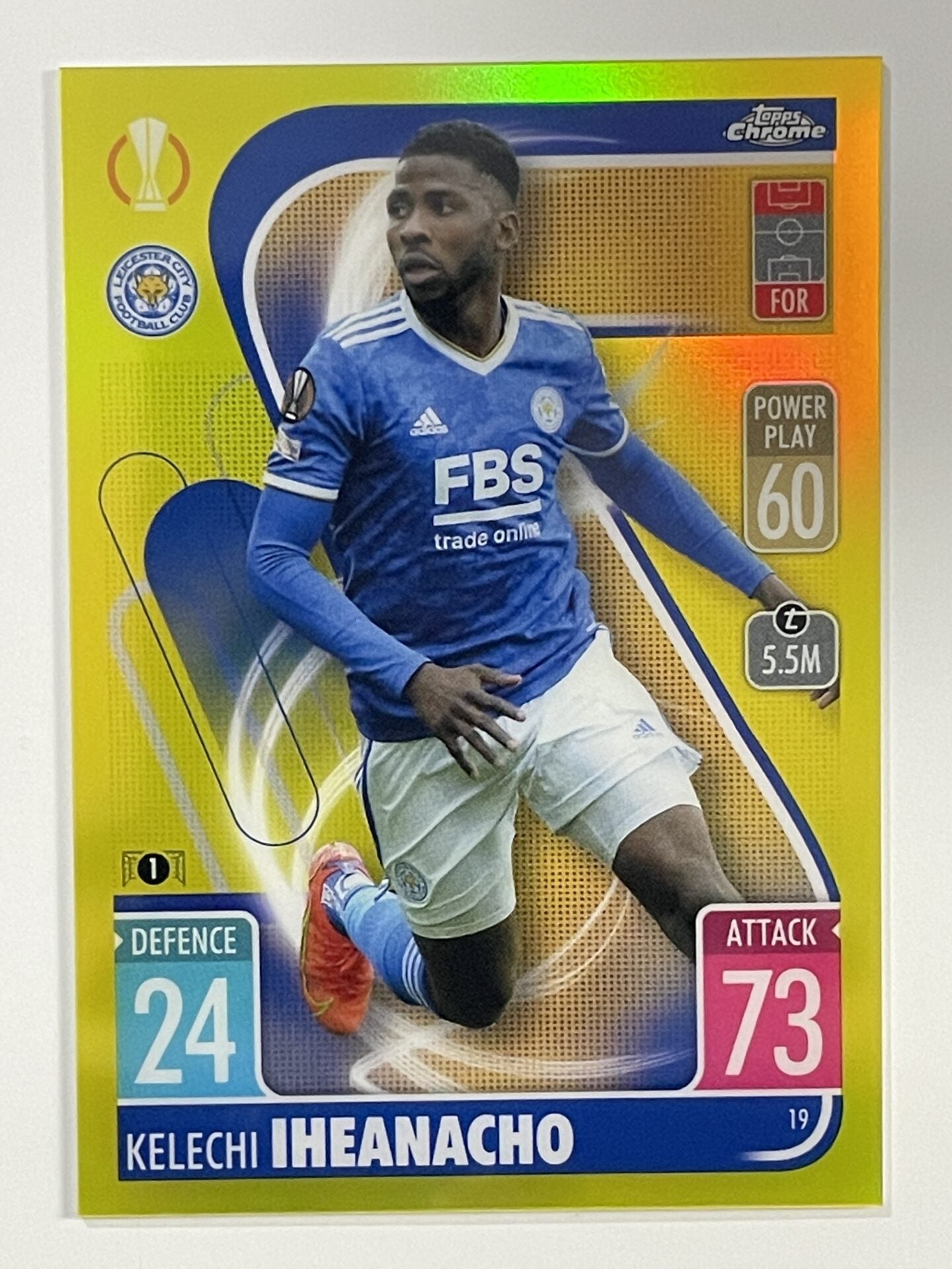 Kelechi Iheanacho Yellow Parallel Topps Match Attax Chrome 2021 2022