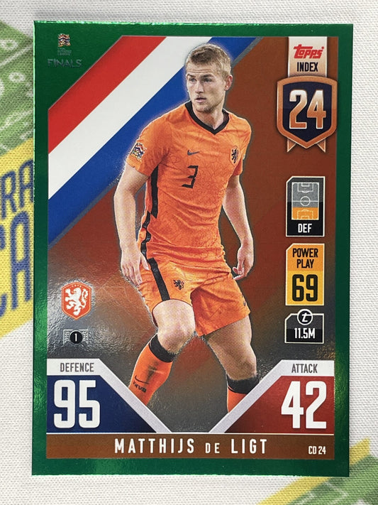 Matthijs de Ligt Netherlands Green Foil Parallel Topps Match Attax 101 Road to Nations League 2022 Card