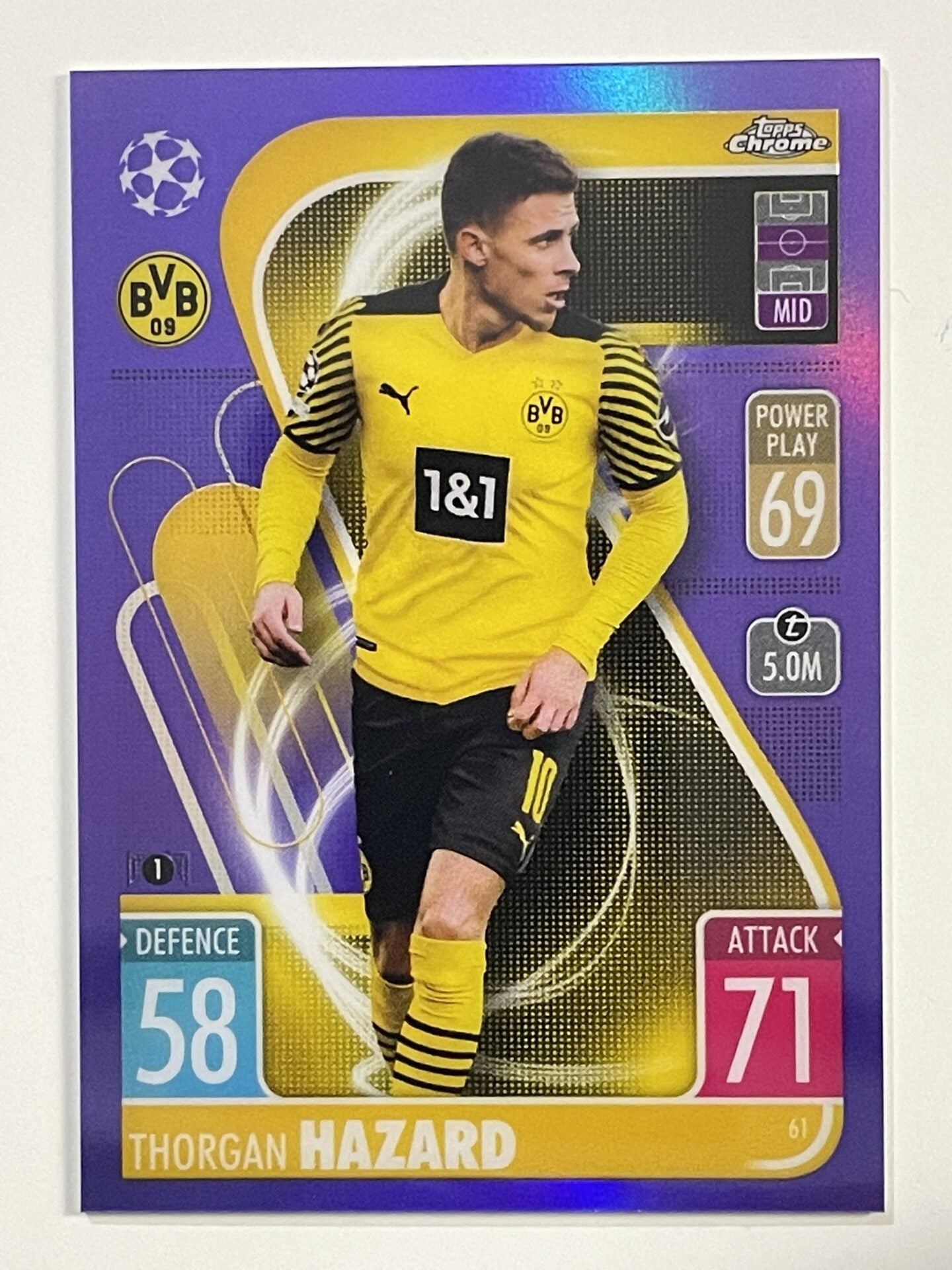 Thorgan Hazard Purple Parallel Topps Match Attax Chrome 2021 2022