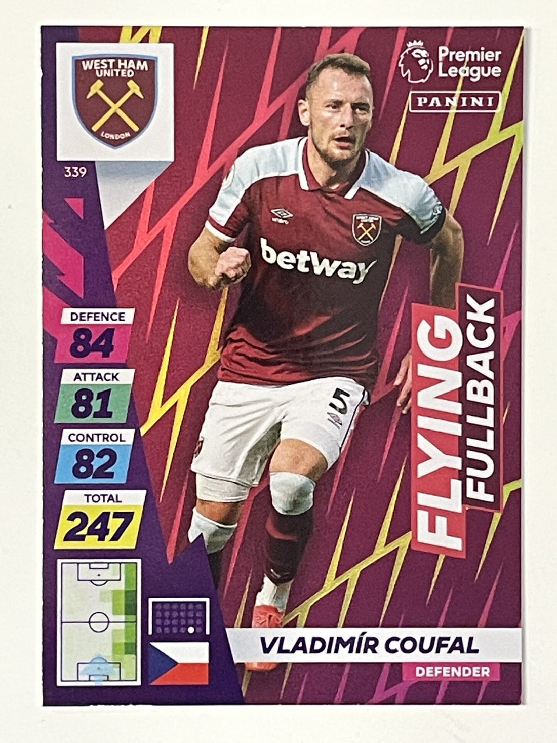 339 Vladimír Coufal West Ham Flying Fullback Panini Adrenalyn XL Premi ...