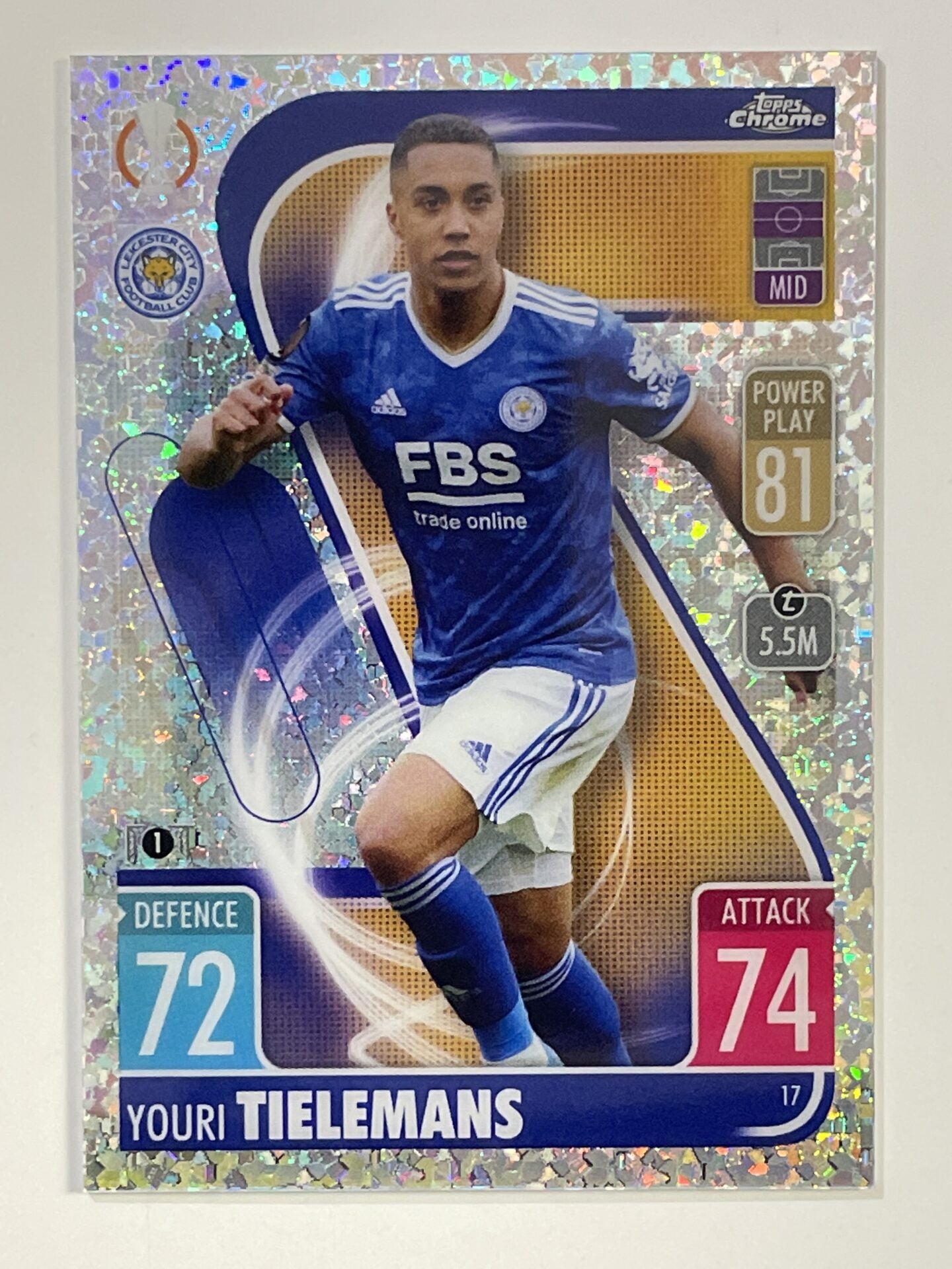 Youri Tielemans Speckle Refractor Topps Match Attax Chrome 2021 2022