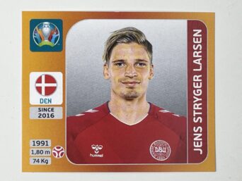 163. Jens Stryger Larsen (Denmark) - Euro 2020 Stickers
