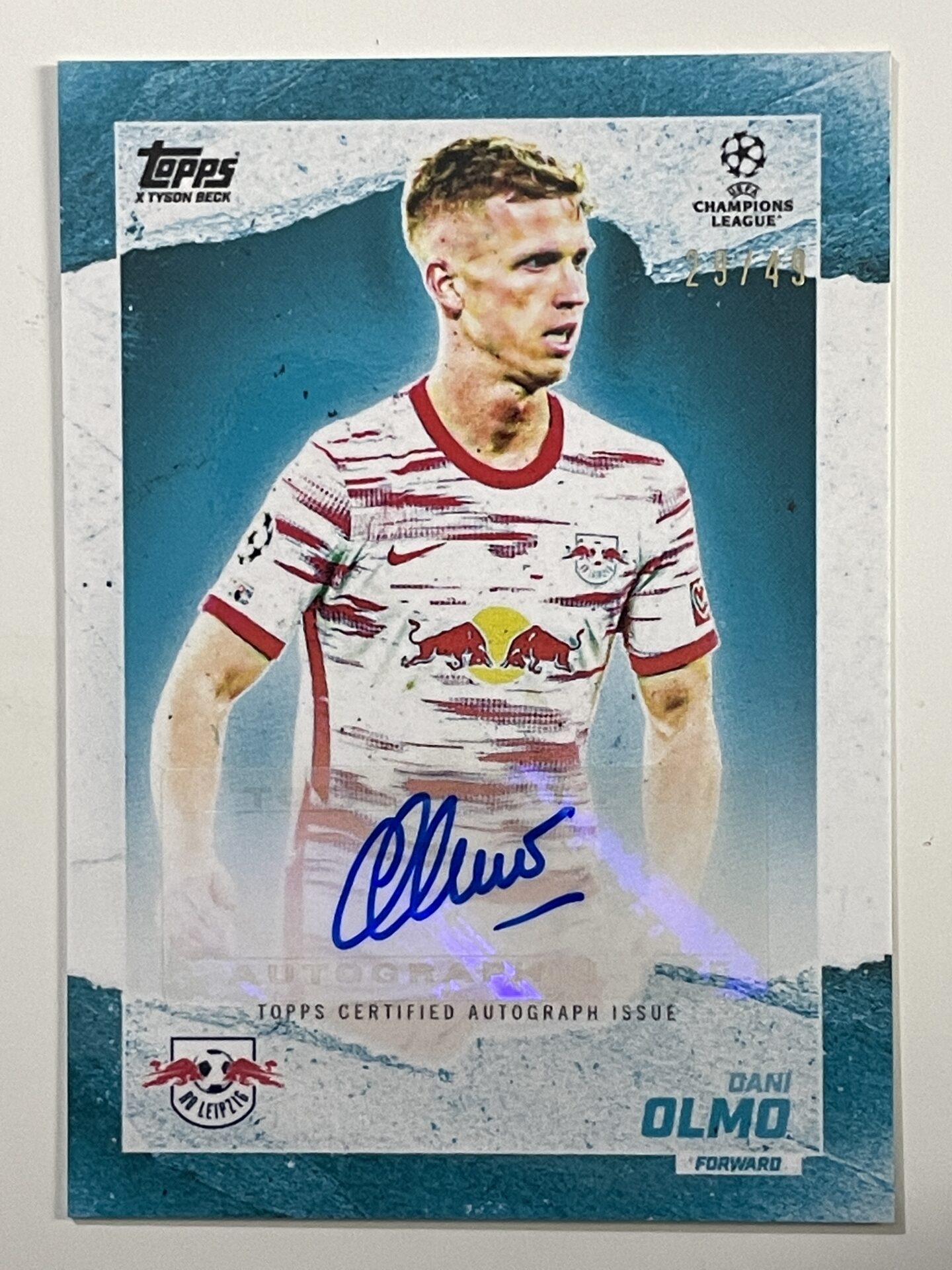 Dani Olmo RB Leipzig Autograph Parallel 29/49 Topps Gold 2021 UEFA  Champions League Card