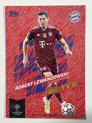 Robert Lewndowski Bayern Munich Elite Topps Gold 2021 UEFA Champions League Football Card