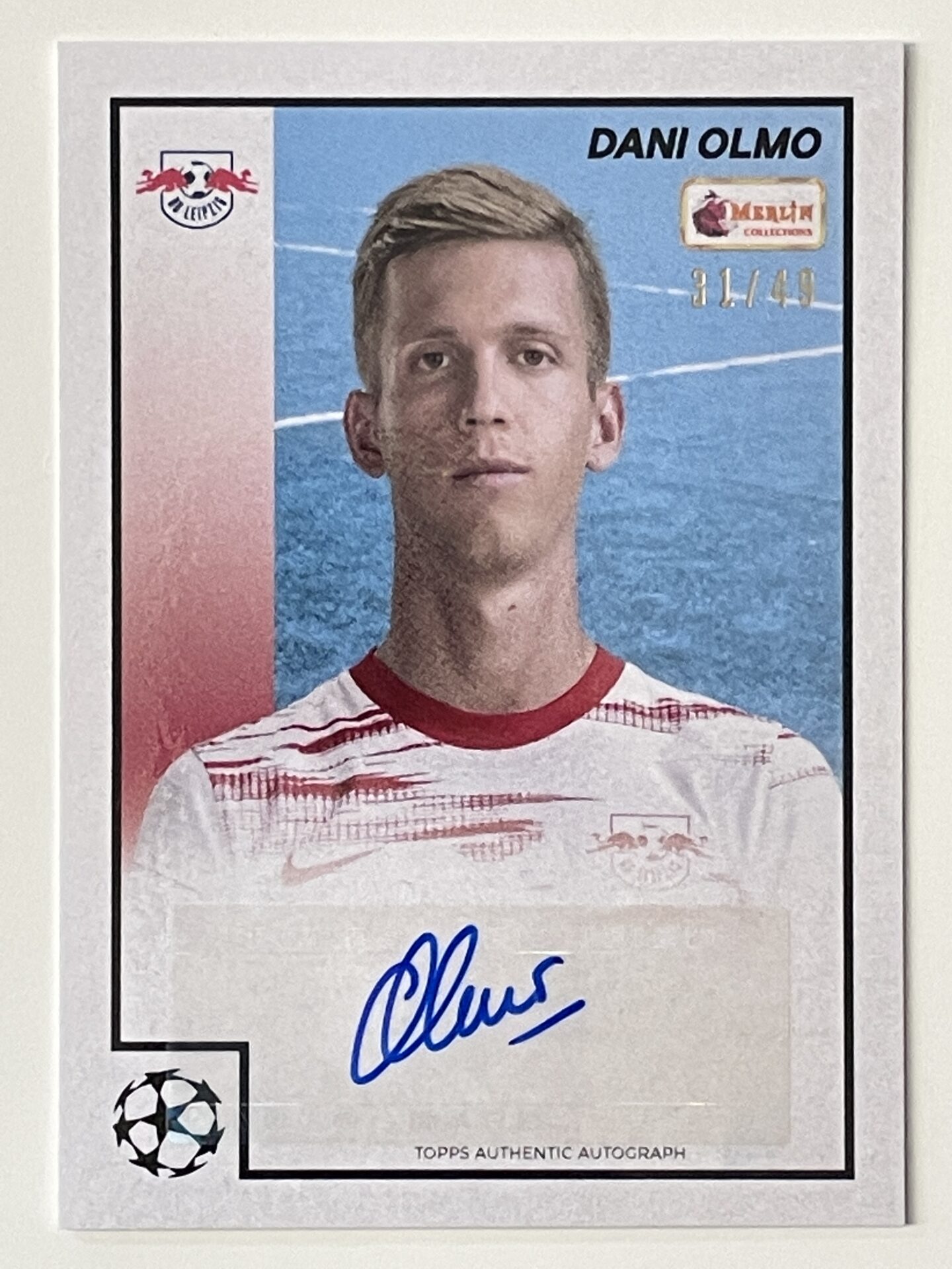 68 Dani Olmo RB Leipzig Base Autograph Parallel 31/49 Topps Merlin Heritage  97 UEFA Champions League Hobby Card